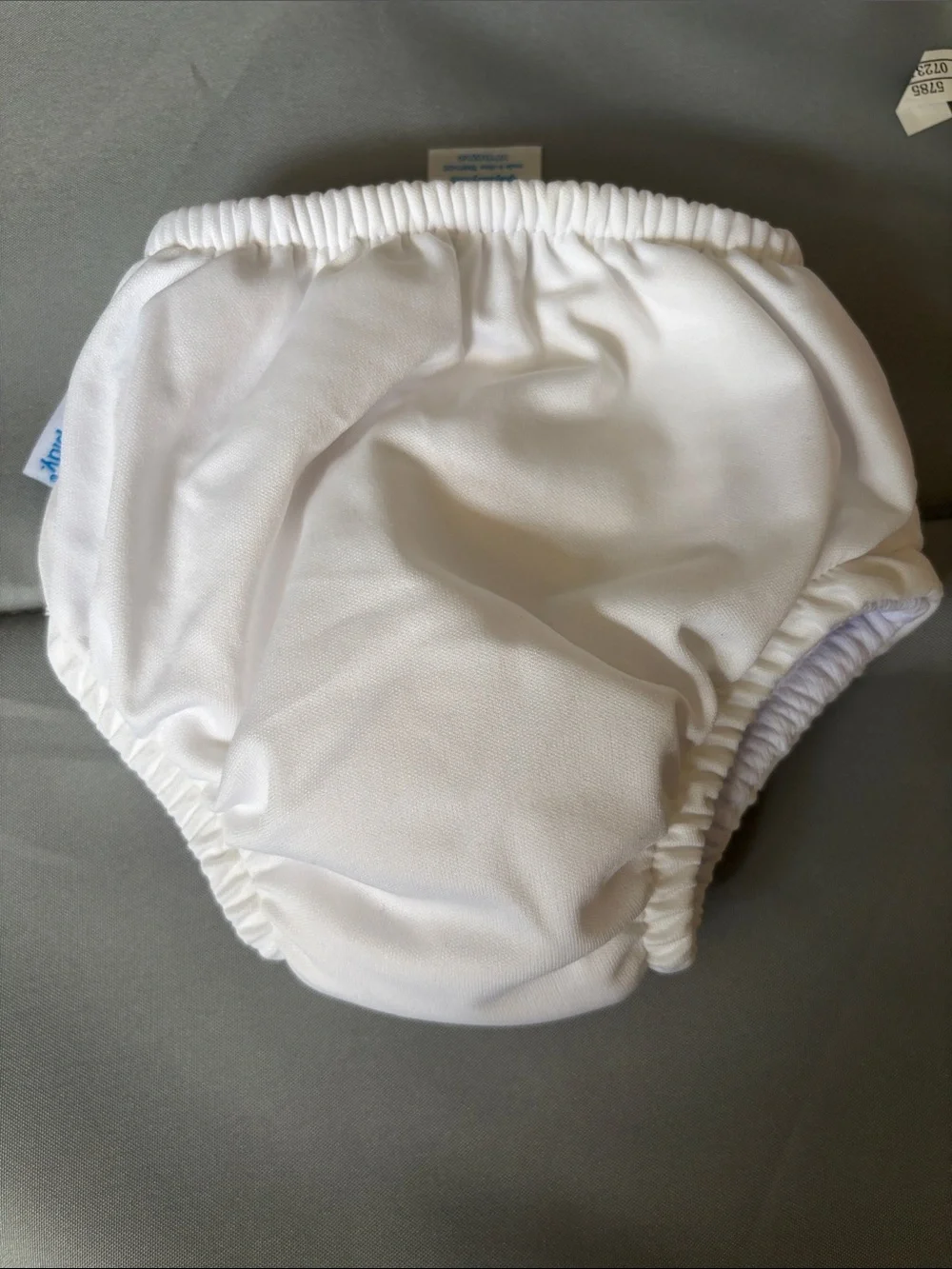 i play. White Swim Diaper Cover with Elastic Waist Size 6 months 10-18lbs